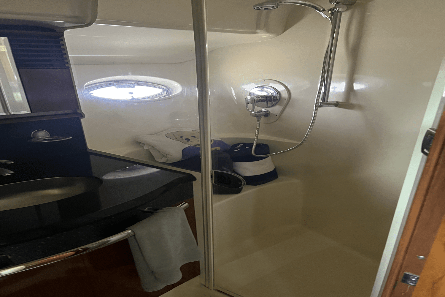 2003 Sea Ray 50 SUNDANCER Image Thumbnail #43