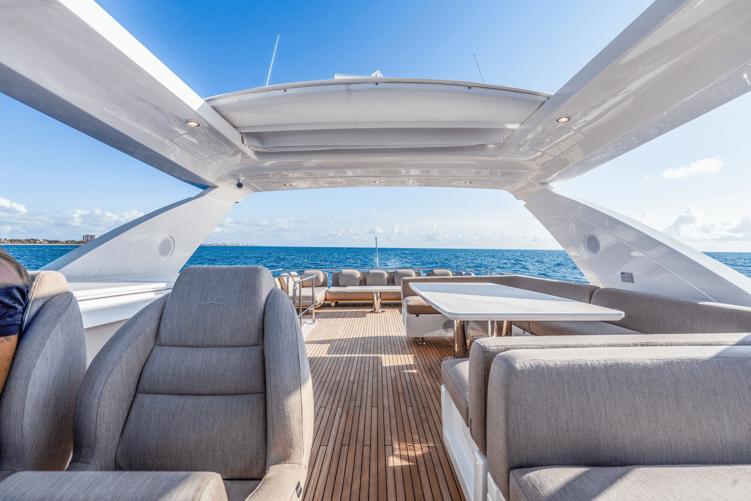 2023 Azimut 72 FLYBRIDGE Image Thumbnail #20