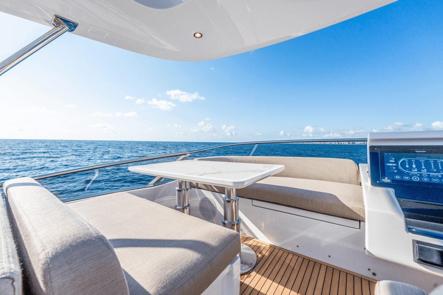 2023 Azimut 72 FLYBRIDGE Image Thumbnail #19