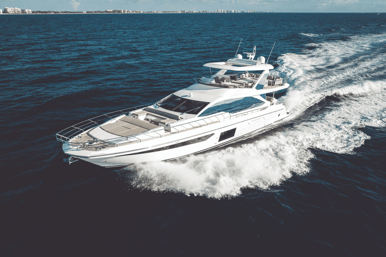 2023 Azimut 72 FLYBRIDGE Image Thumbnail #5