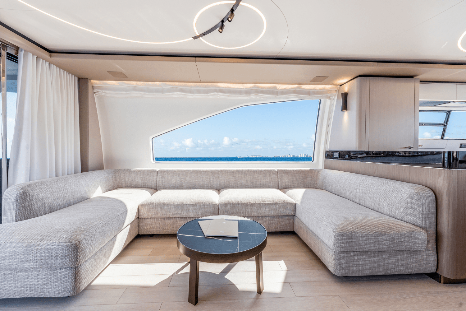 2023 Azimut 72 FLYBRIDGE Image Thumbnail #40