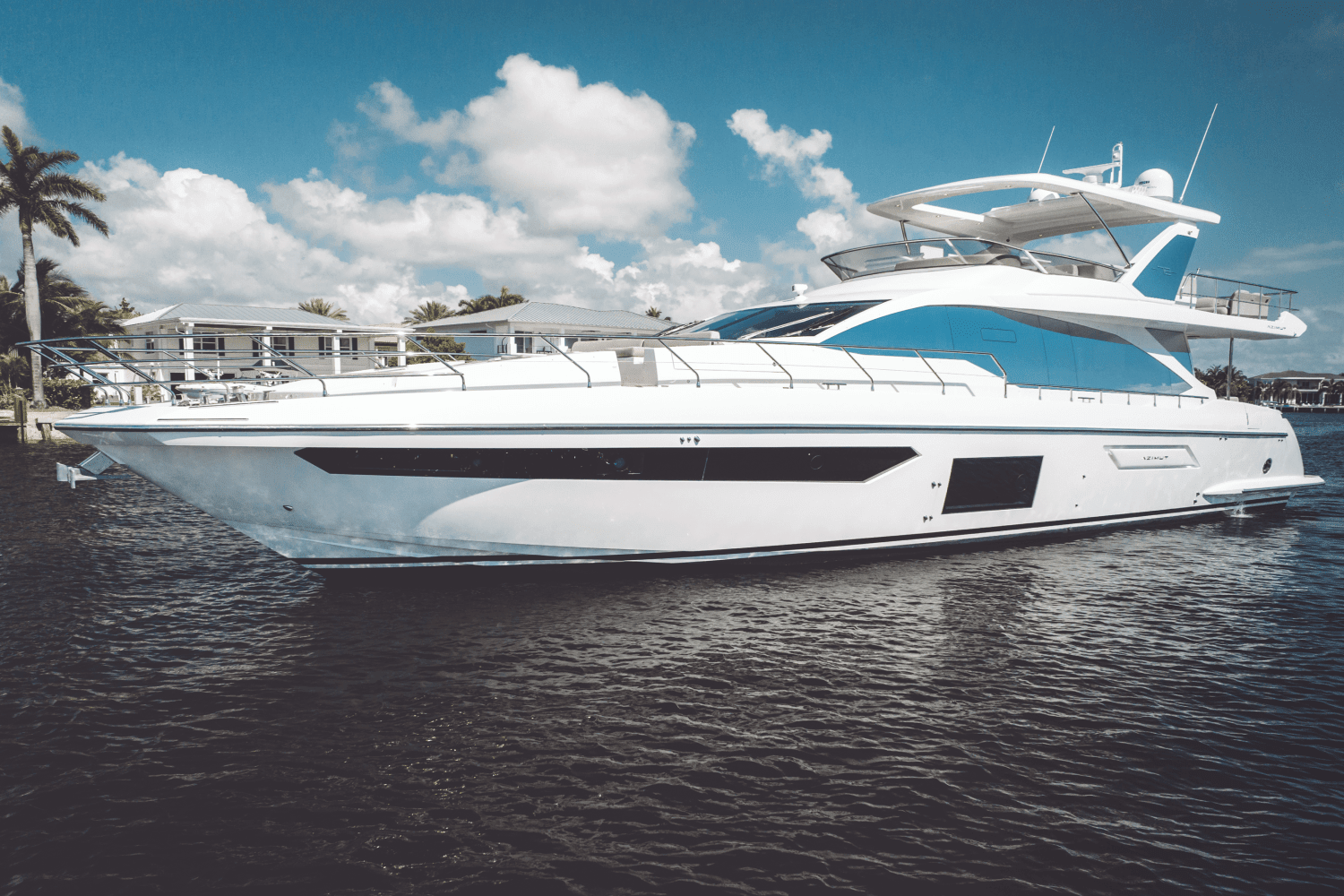 2023 Azimut 72 FLYBRIDGE Image Thumbnail #6