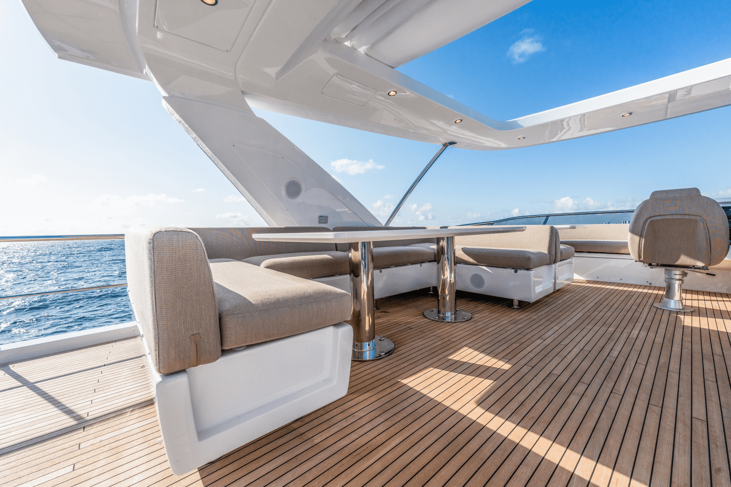 2023 Azimut 72 FLYBRIDGE Image Thumbnail #18