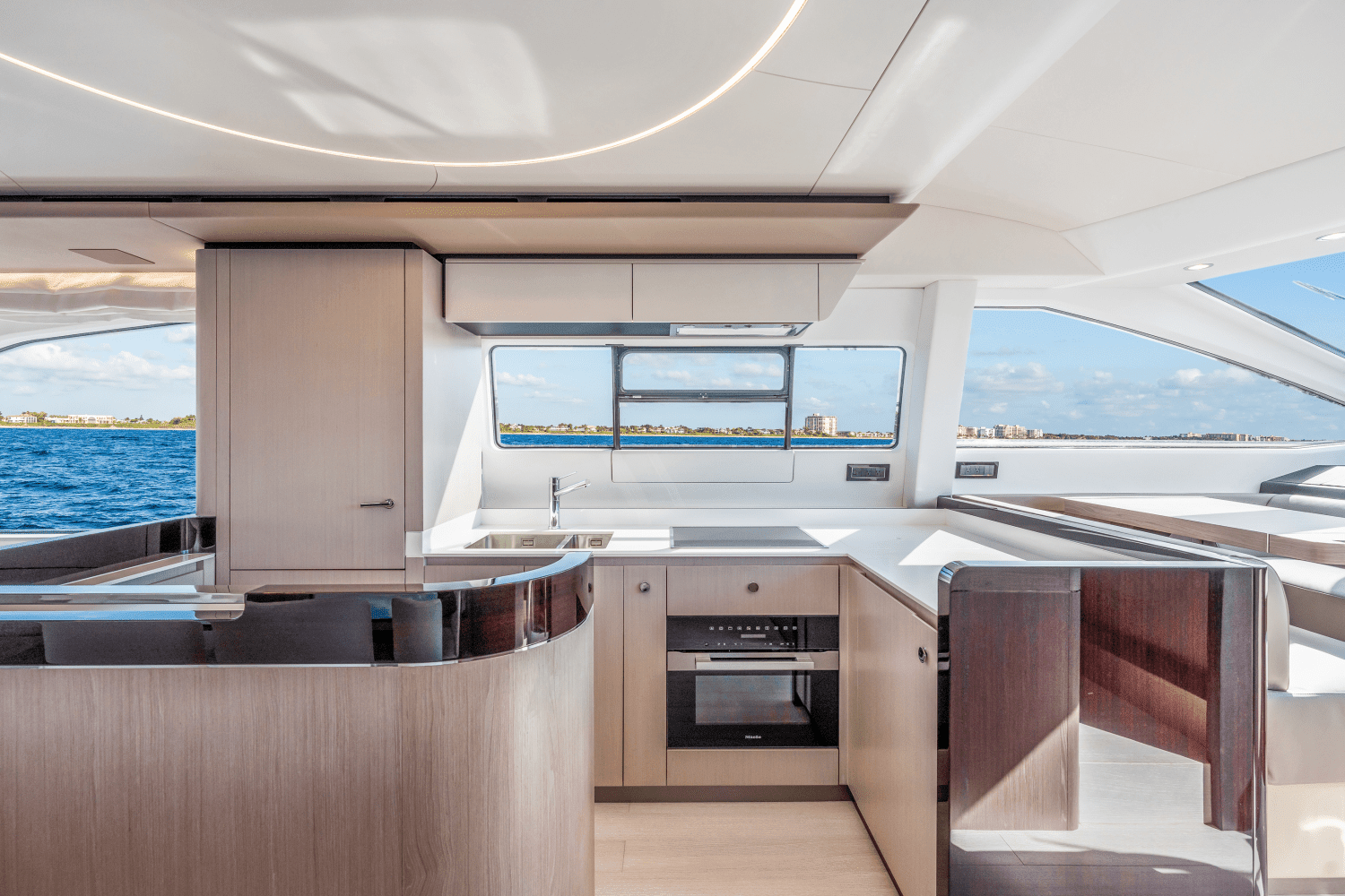 2023 Azimut 72 FLYBRIDGE Image Thumbnail #43