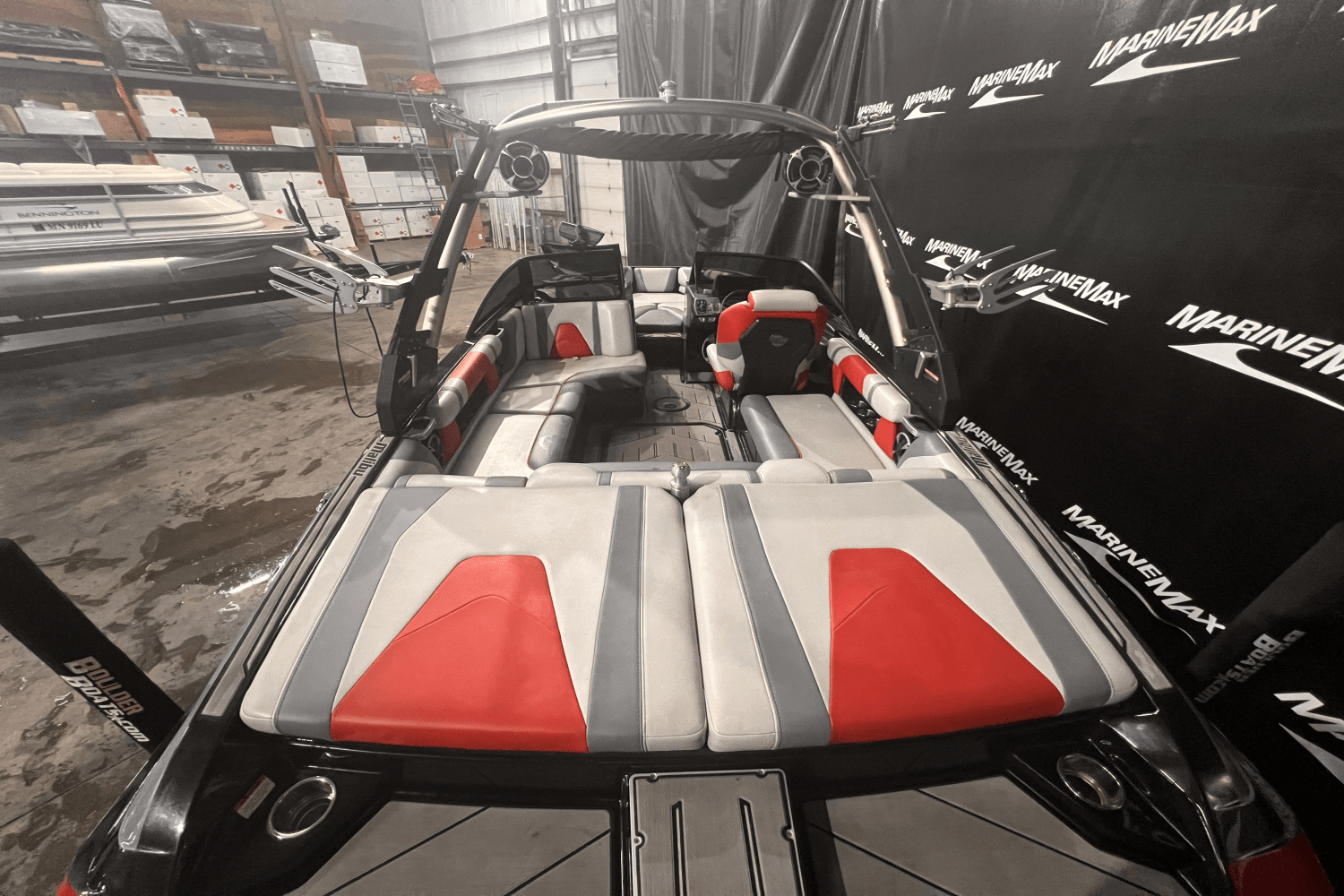 2019 Malibu 210 VLX Image Thumbnail #8