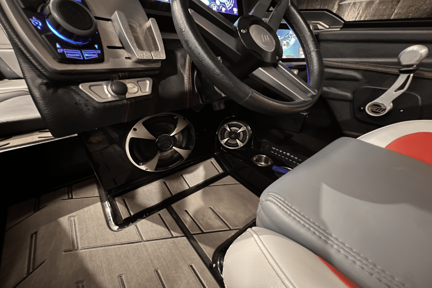 2019 Malibu 210 VLX Image Thumbnail #16