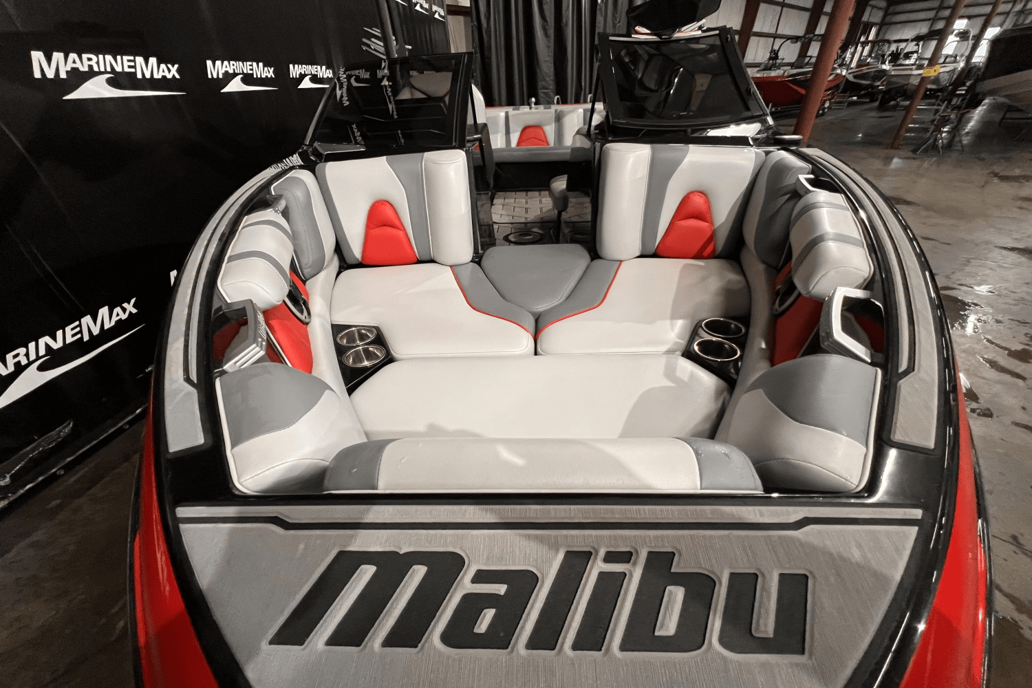 2019 Malibu 210 VLX Image Thumbnail #18
