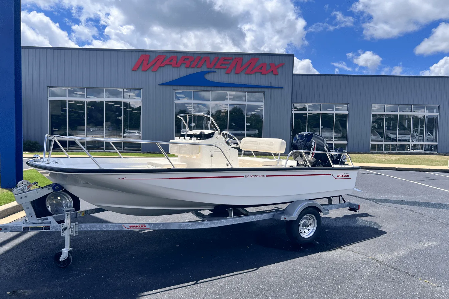 2025 Boston Whaler 150 Montauk Image Thumbnail #0