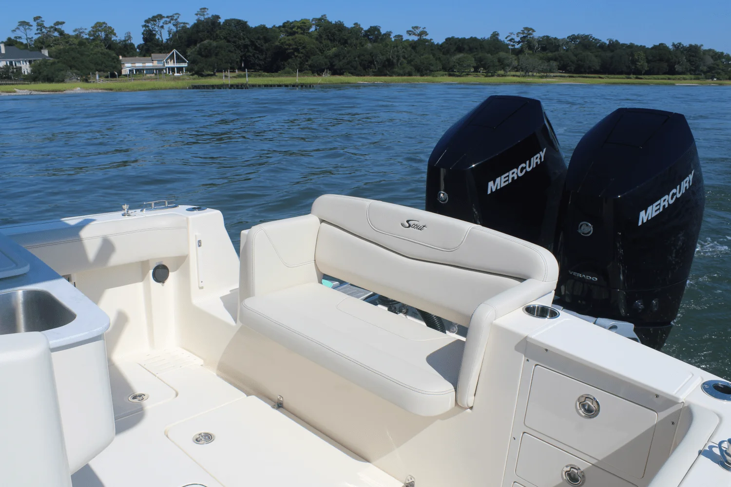 2026 Scout 305 LXF Image Thumbnail #16