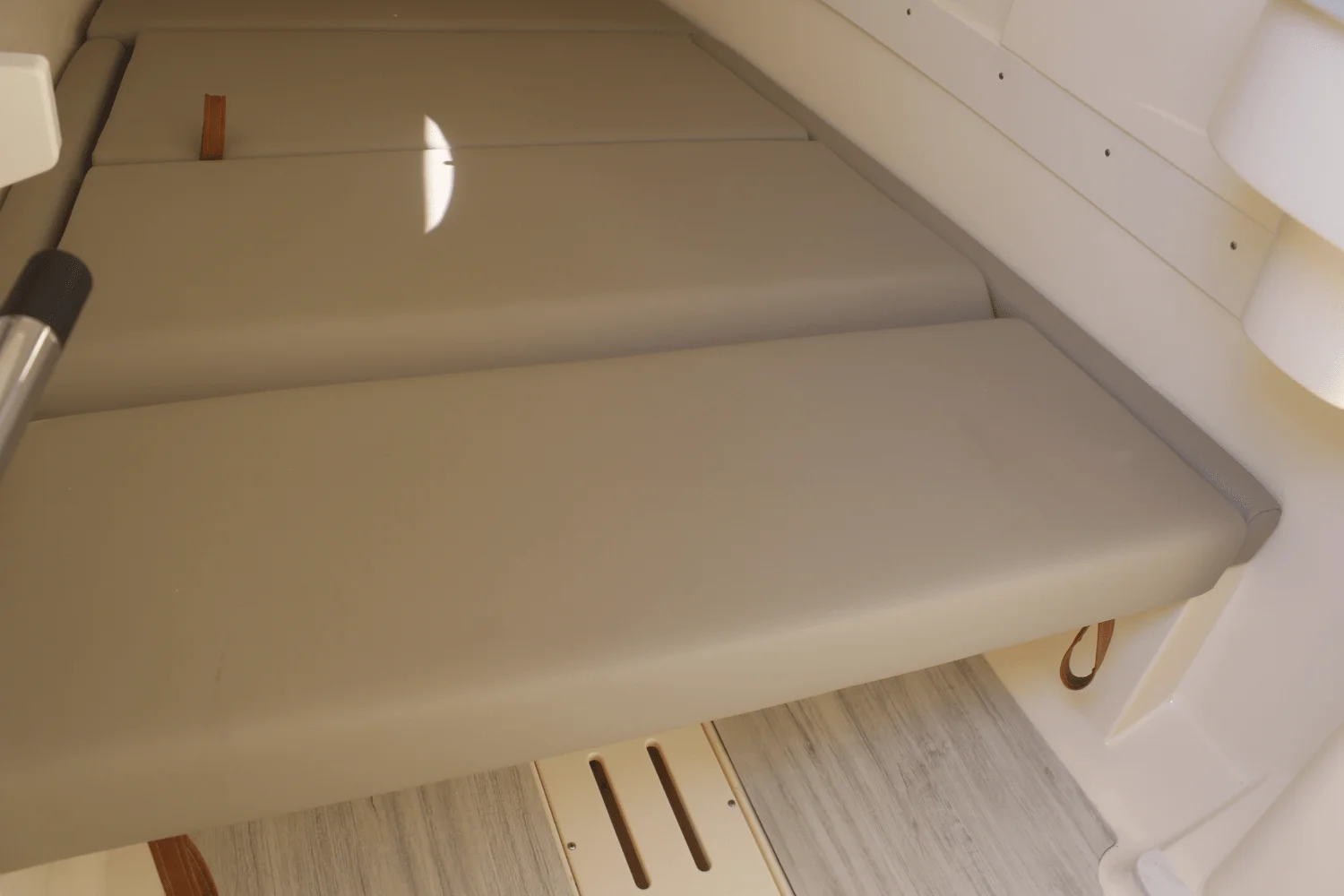 2026 Scout 305 LXF Image Thumbnail #33