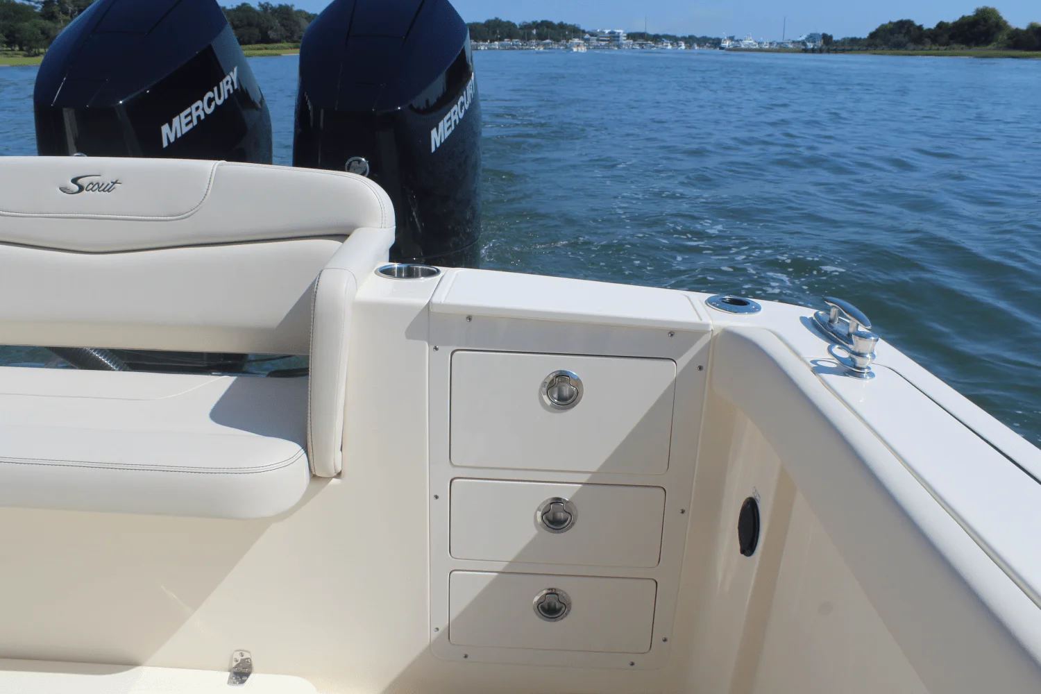 2026 Scout 305 LXF Image Thumbnail #18