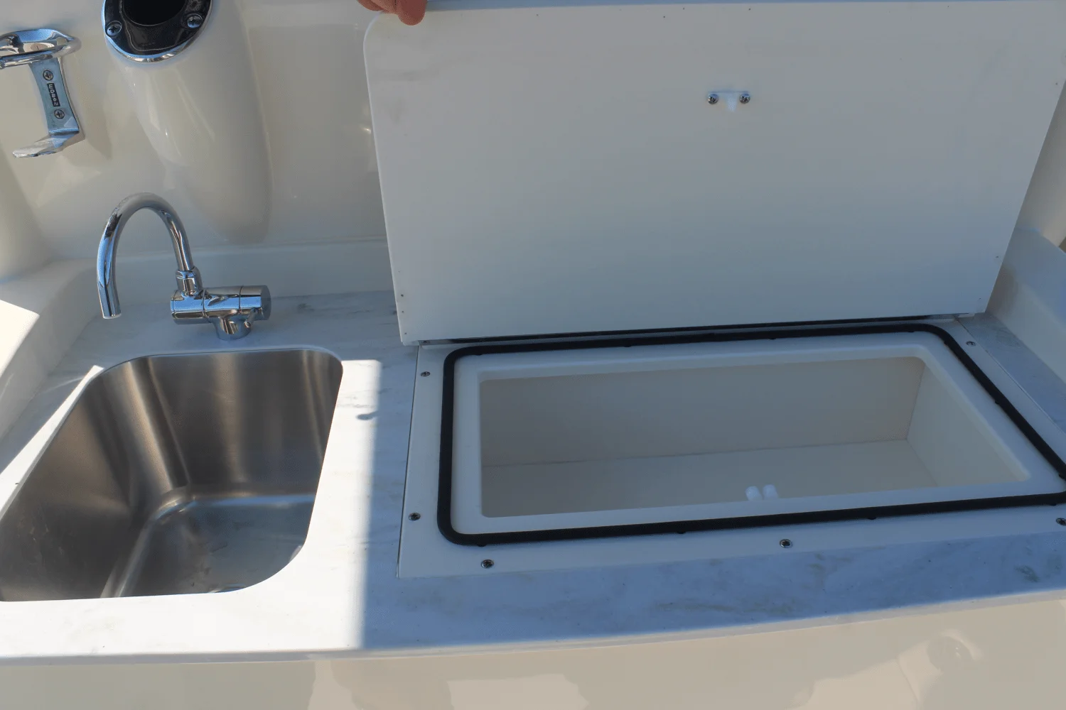 2026 Scout 305 LXF Image Thumbnail #22