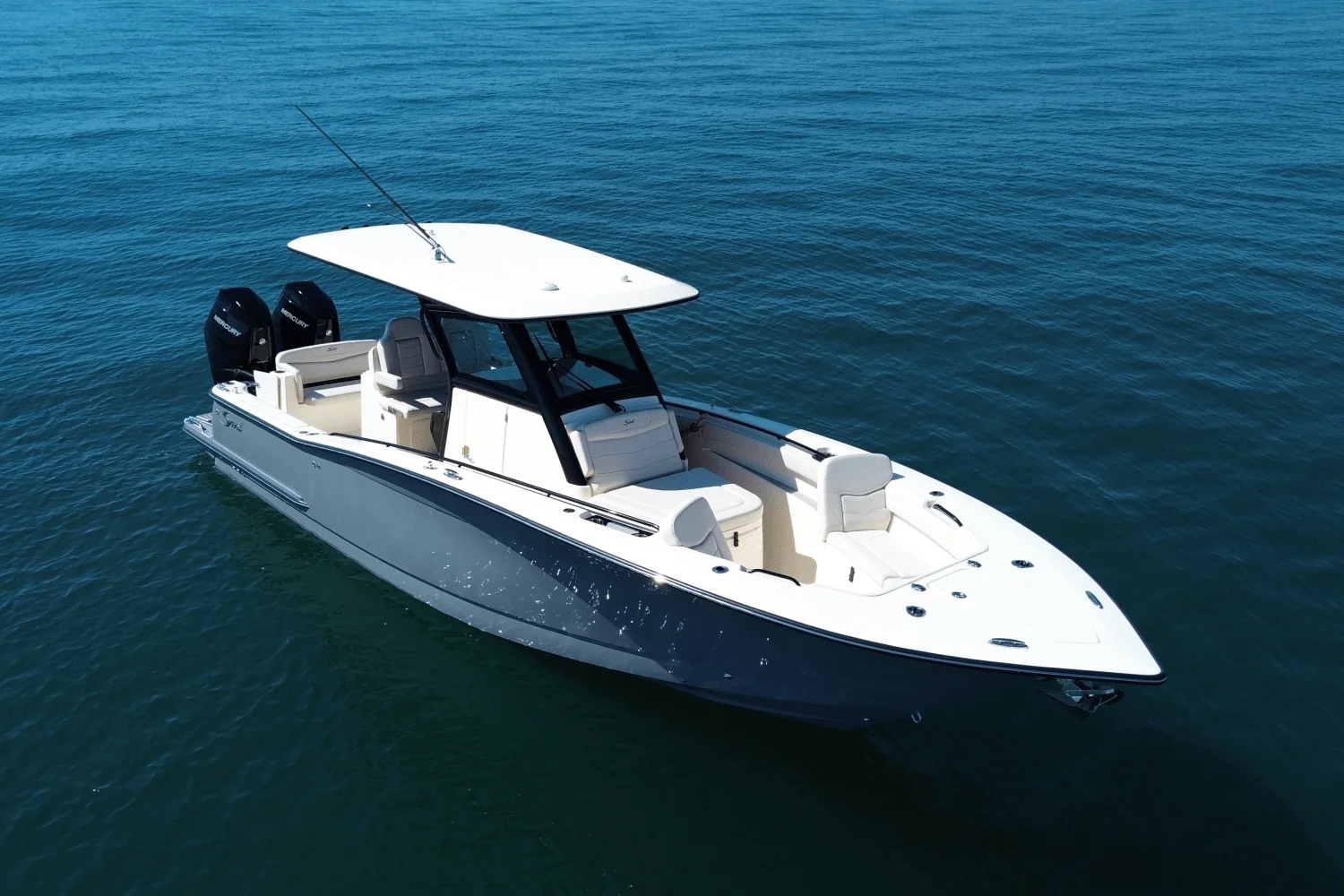 2026 Scout 305 LXF Image Thumbnail #2