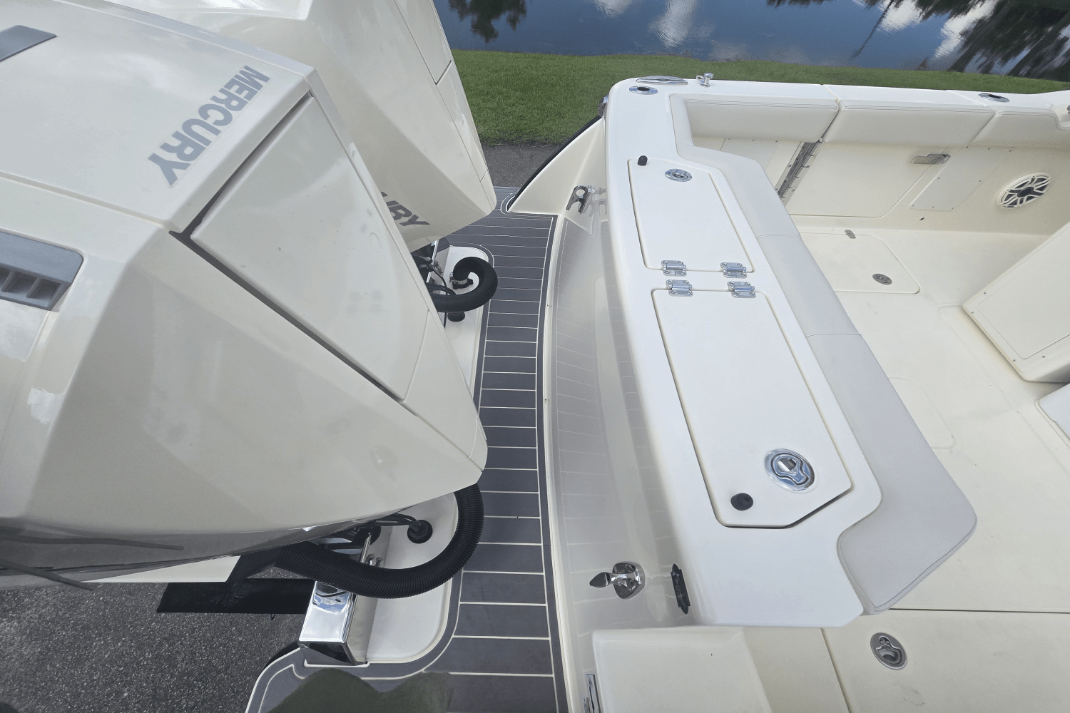 2026 Scout 288 LXF Image Thumbnail #5