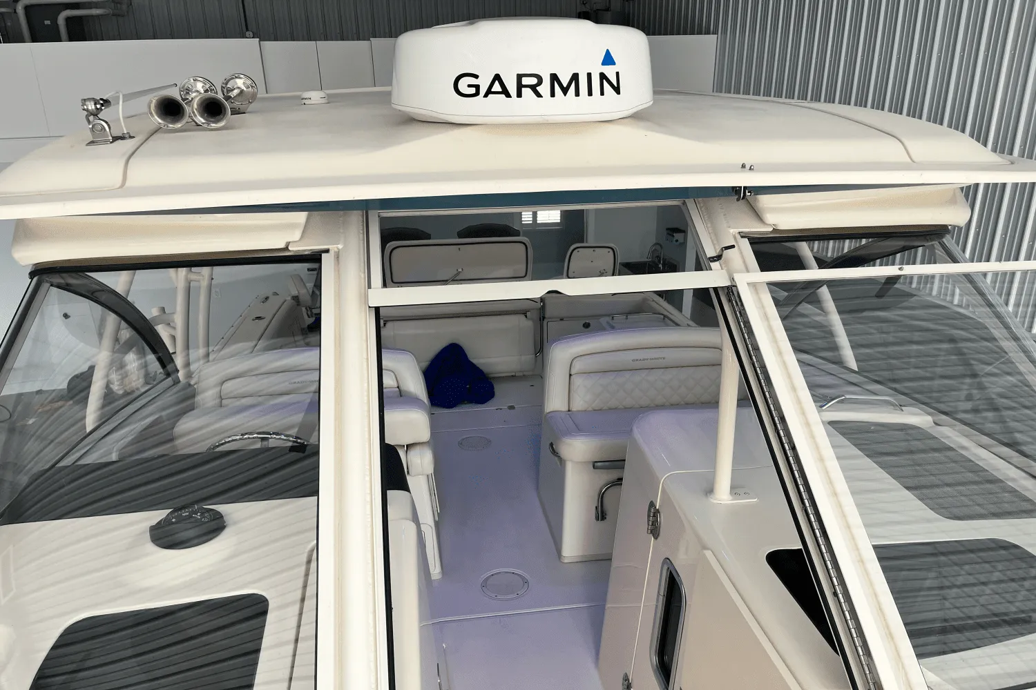 2018 Grady-White 325 FREEDOM Image Thumbnail #19