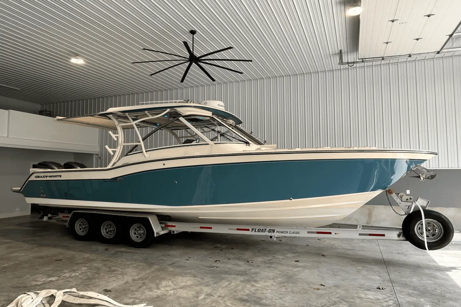 2018 Grady-White 325 FREEDOM Image Thumbnail #0