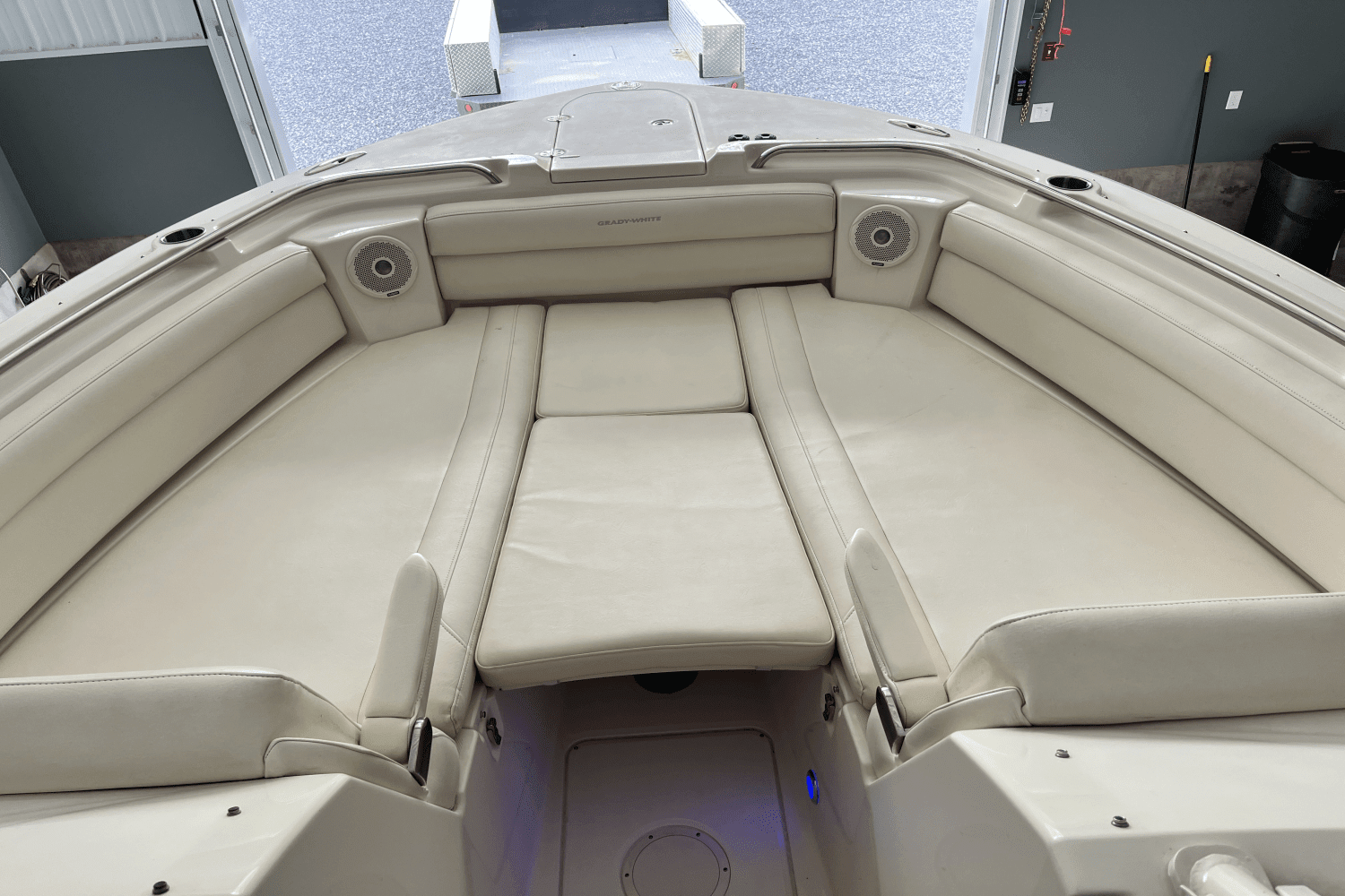 2018 Grady-White 325 FREEDOM Image Thumbnail #18