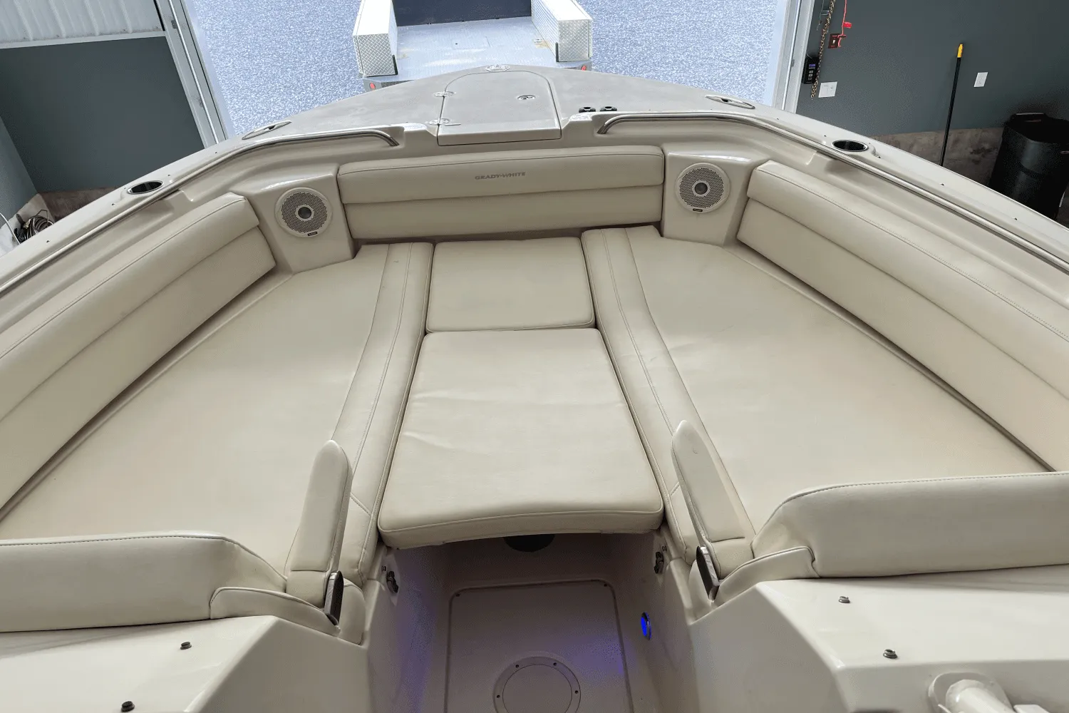 2018 Grady-White 325 FREEDOM Image Thumbnail #18