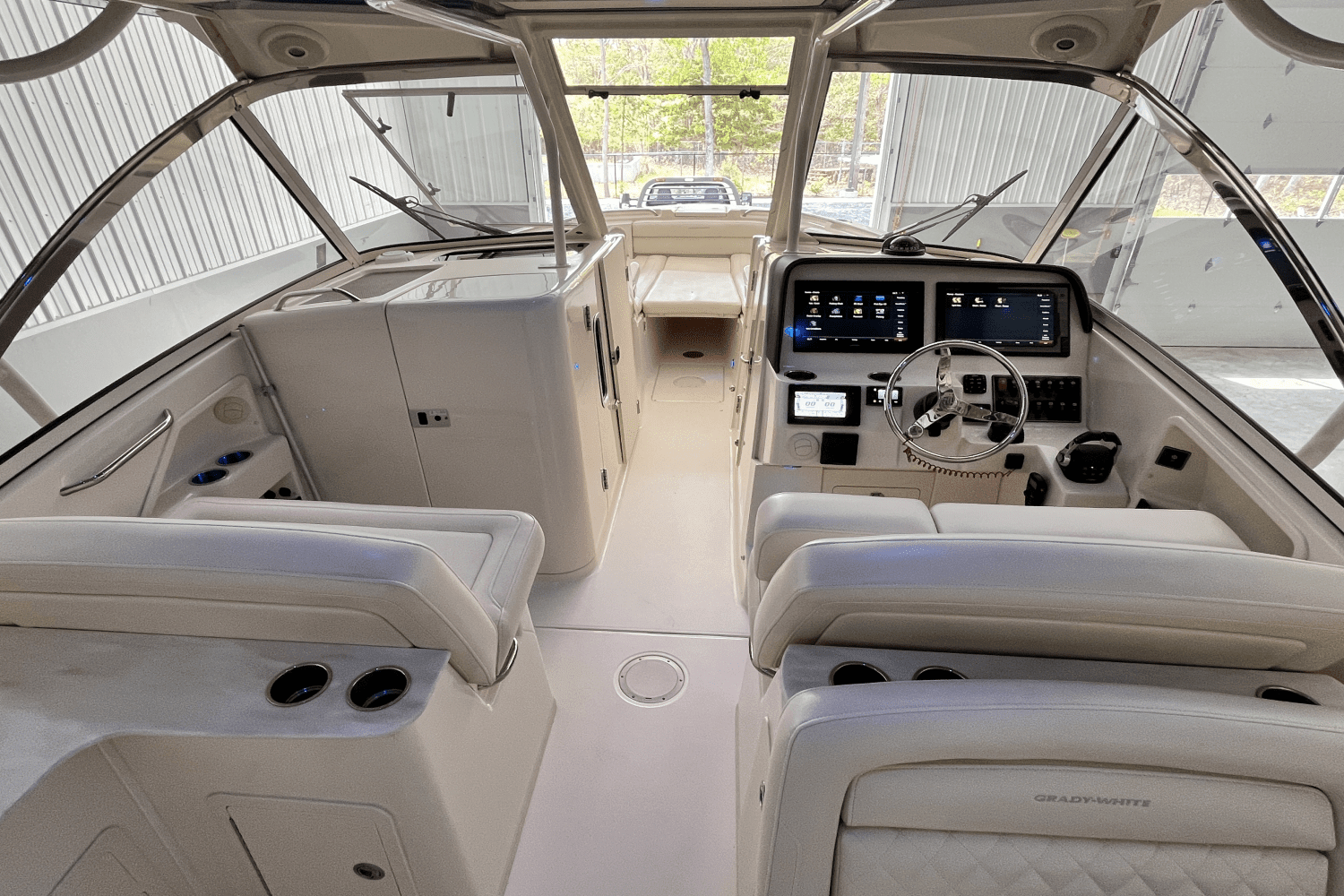 2018 Grady-White 325 FREEDOM Image Thumbnail #25