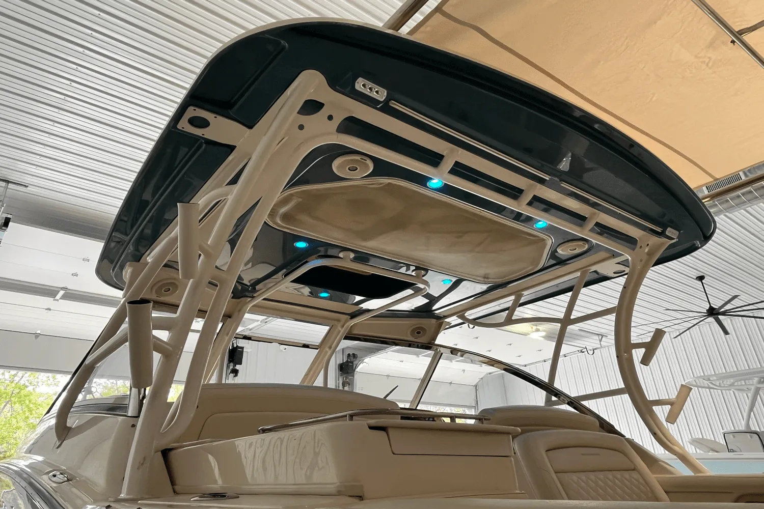 2018 Grady-White 325 FREEDOM Image Thumbnail #34