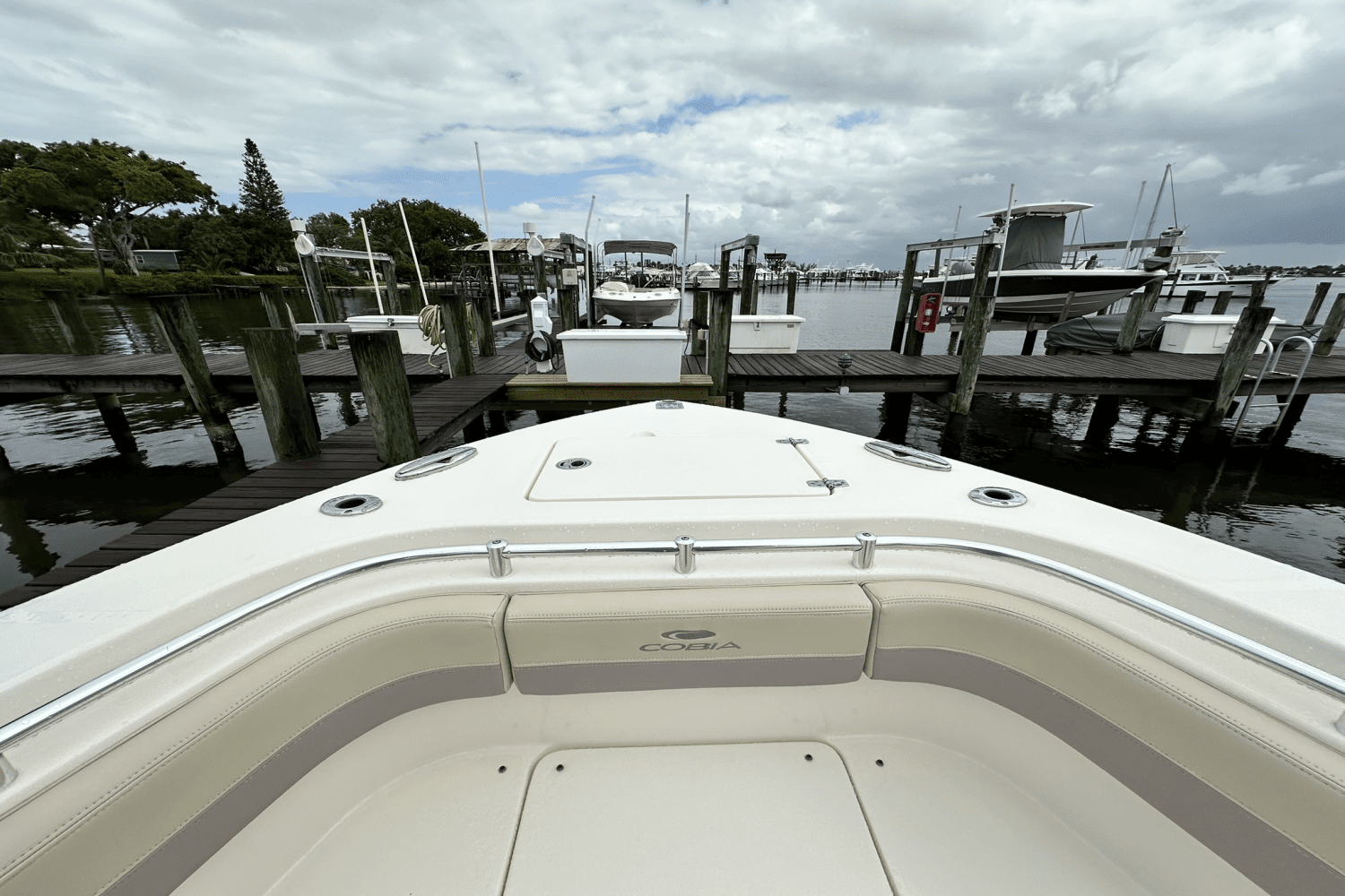 2018 Cobia 277 CC Image Thumbnail #42