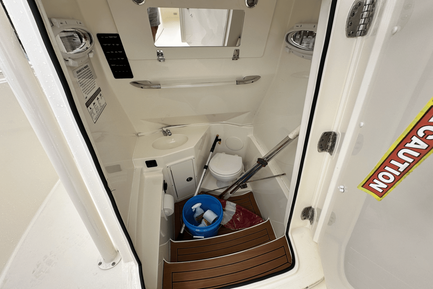 2018 Cobia 277 CC Image Thumbnail #45