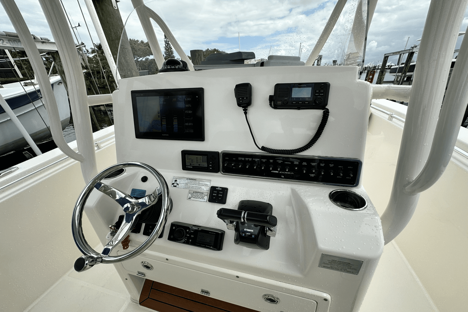 2018 Cobia 277 CC Image Thumbnail #28