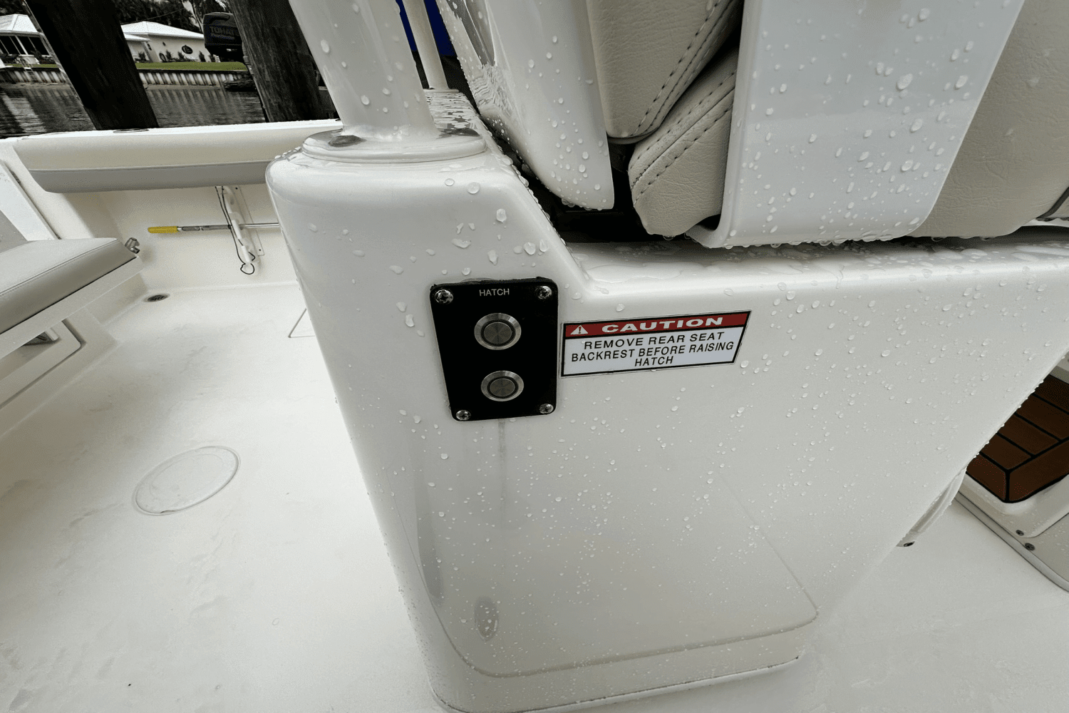 2018 Cobia 277 CC Image Thumbnail #24