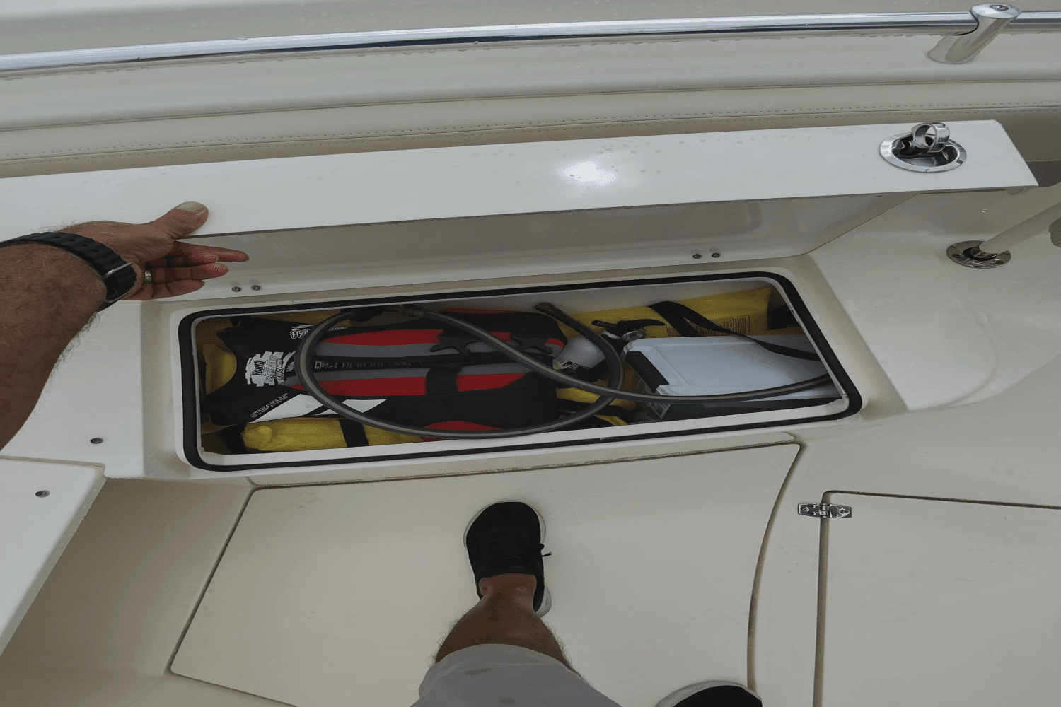 2018 Cobia 277 CC Image Thumbnail #17