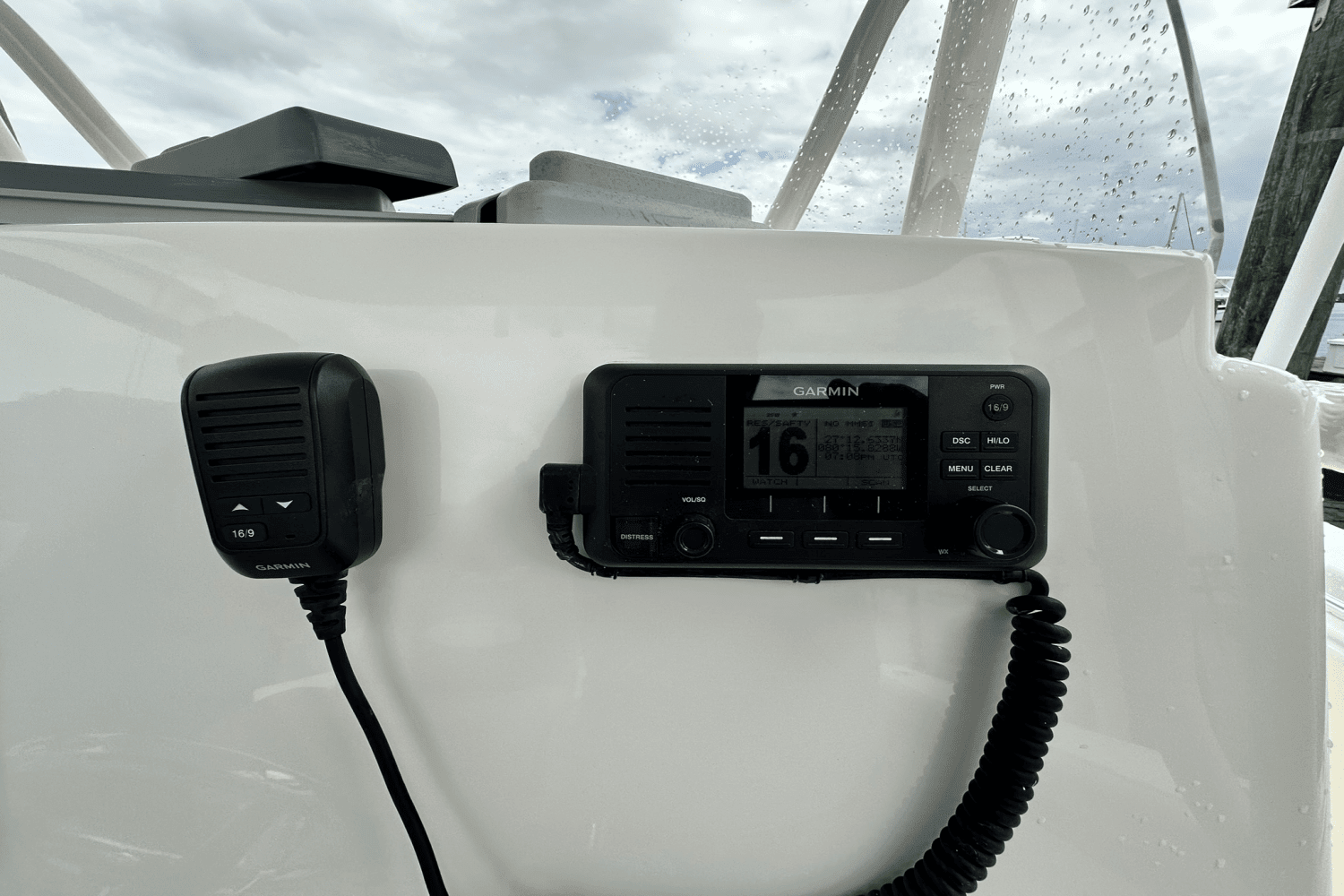2018 Cobia 277 CC Image Thumbnail #31