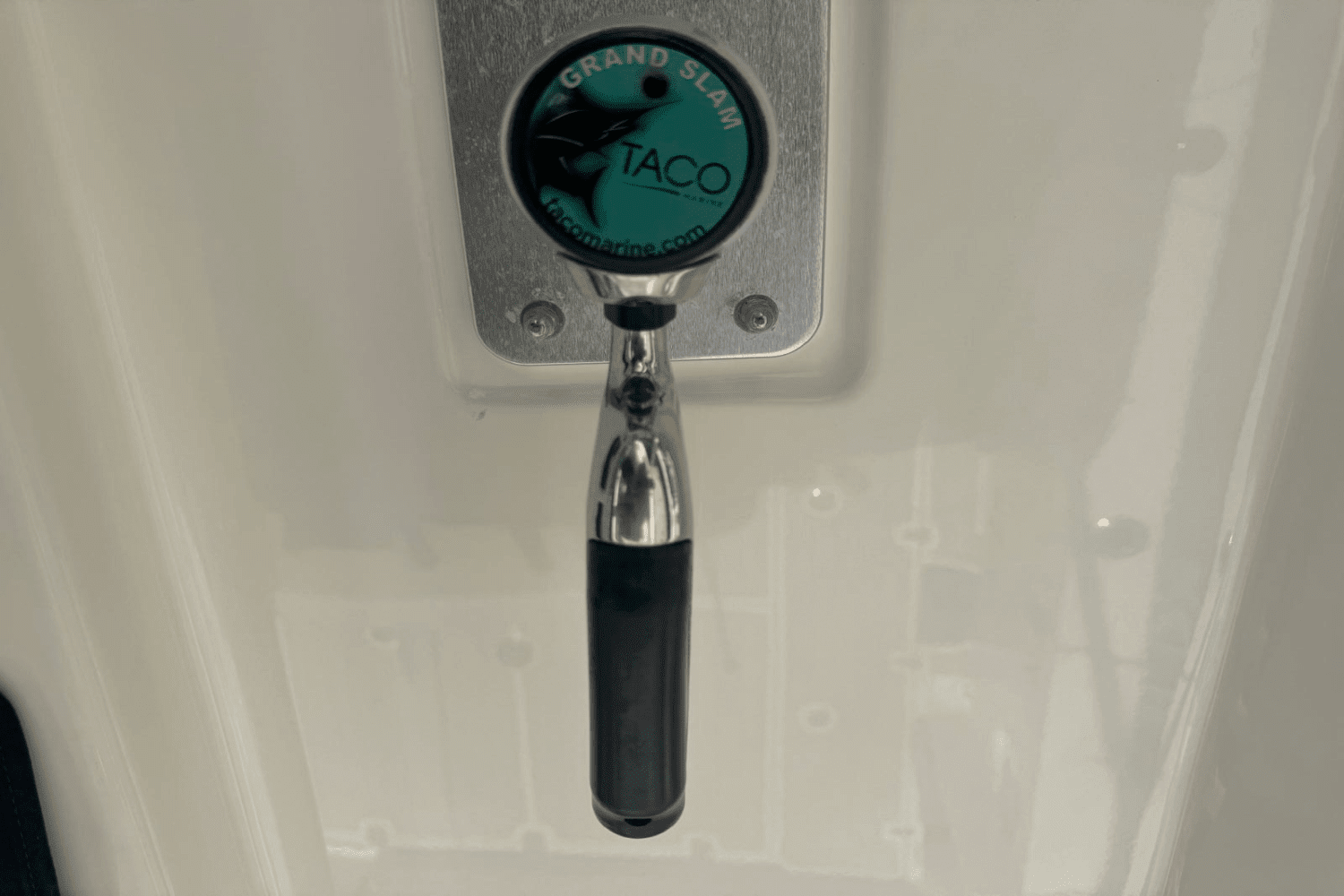2018 Boston Whaler 330 OUTRAGE Image Thumbnail #20