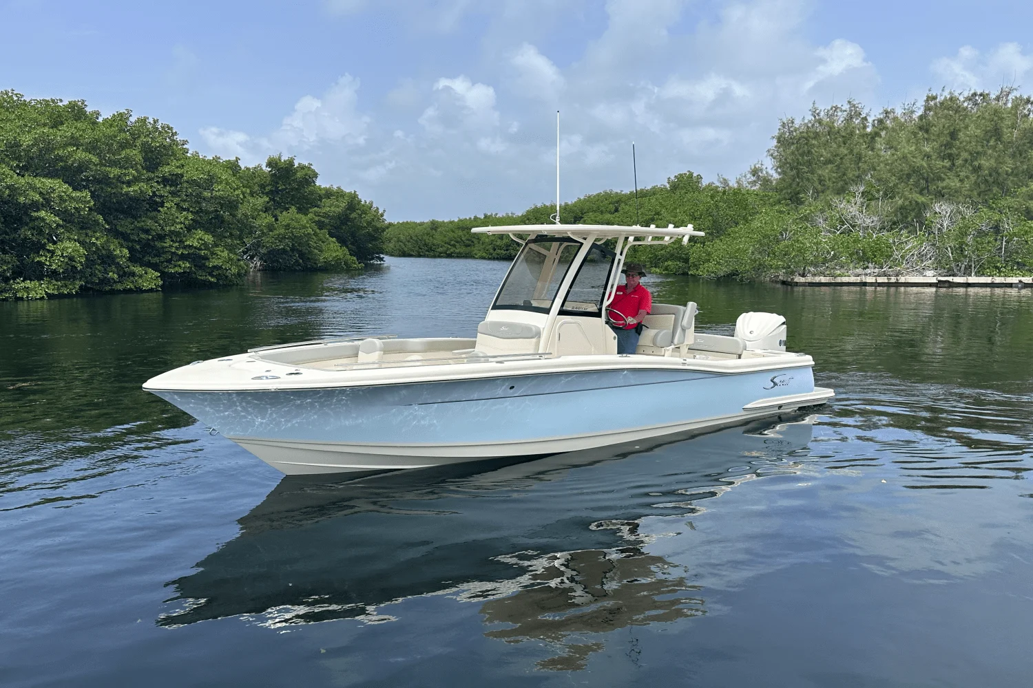 2026 Scout 240 XSF Image Thumbnail #1