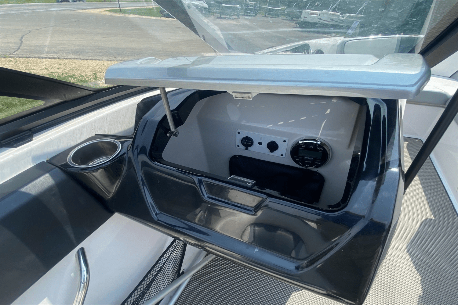 2017 Scarab 195 HO Image Thumbnail #9