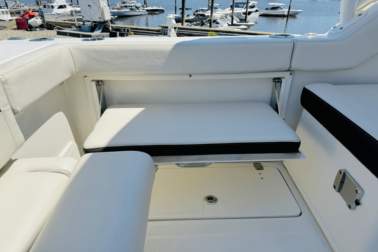 2022 Sailfish 245 DC Image Thumbnail #20