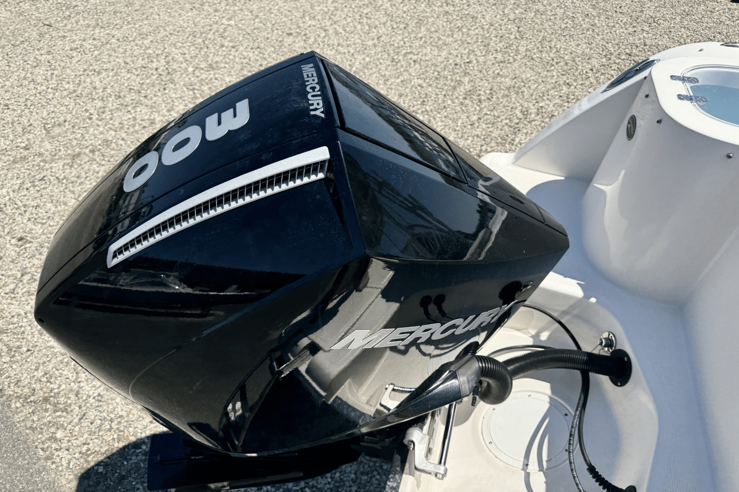 2022 Sailfish 245 DC Image Thumbnail #8