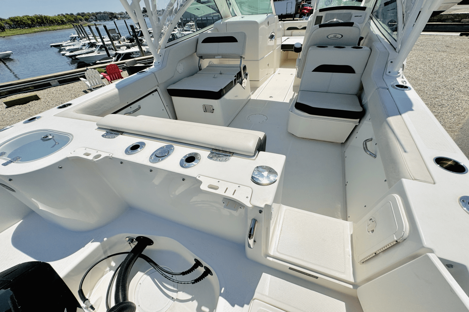 2022 Sailfish 245 DC Image Thumbnail #10