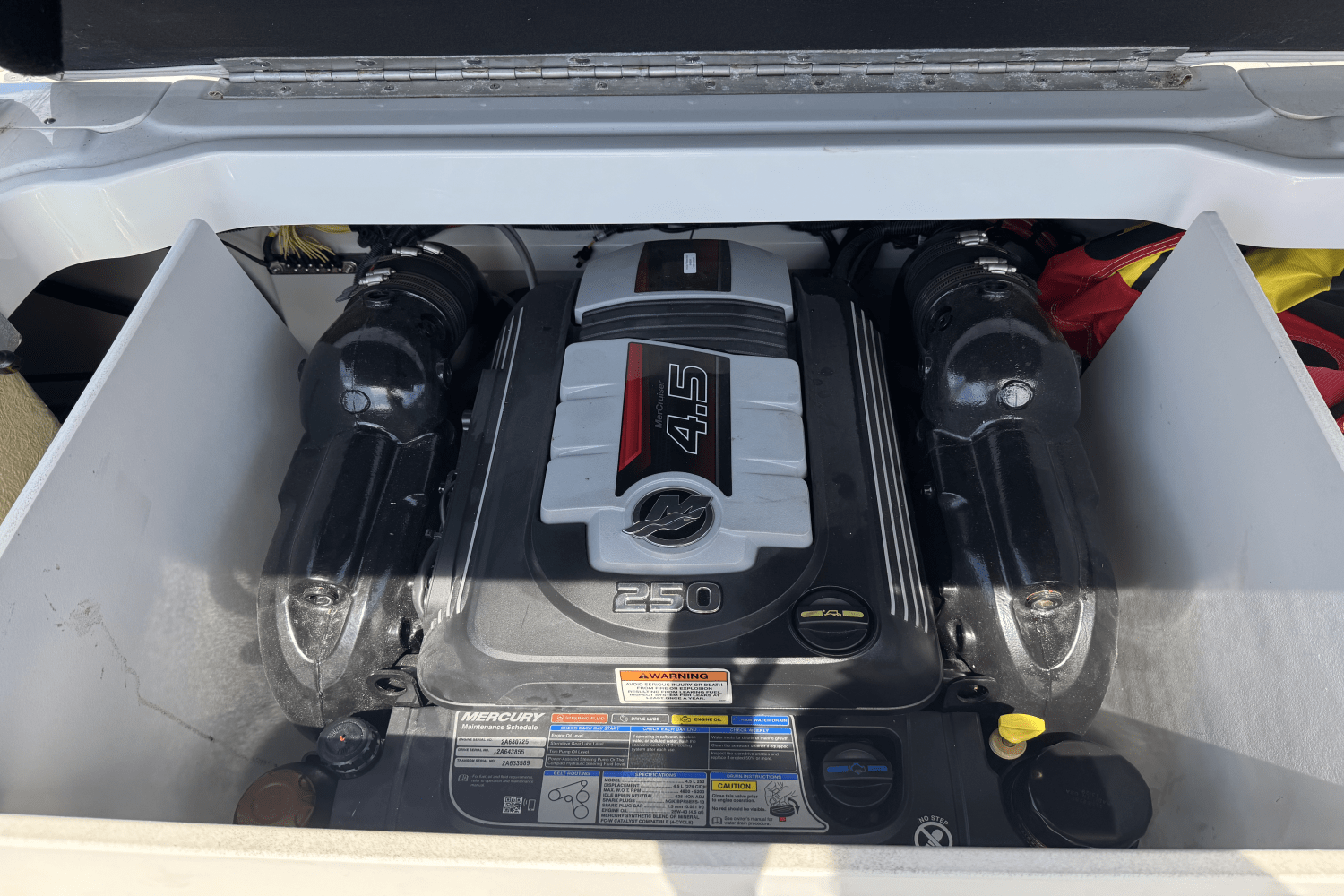 2020 Crownline 215SS Image Thumbnail #7