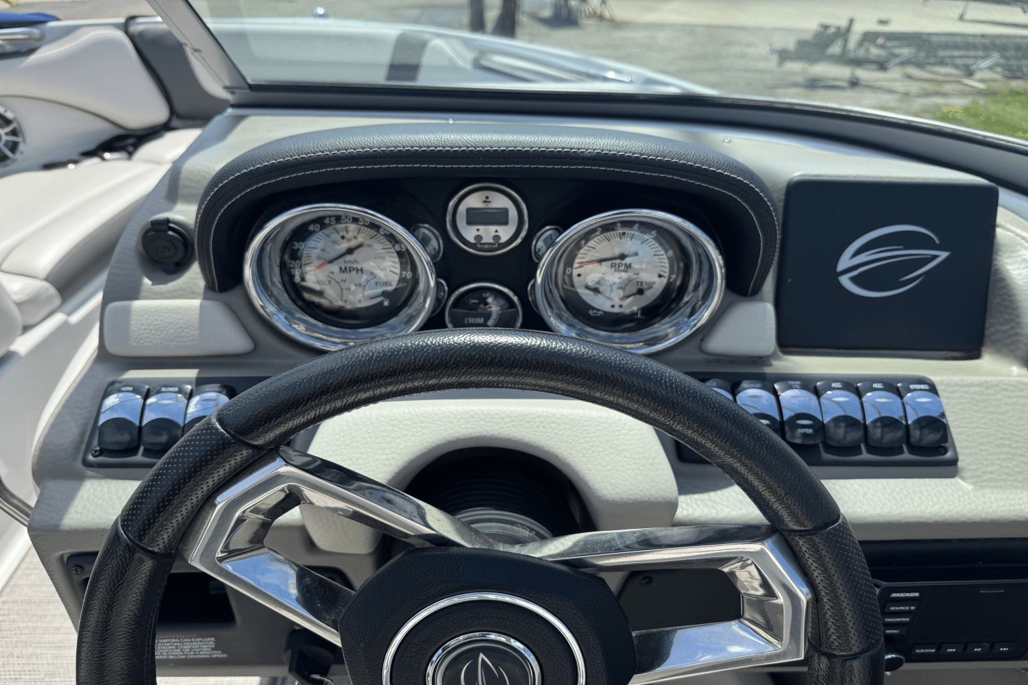 2020 Crownline 215SS Image Thumbnail #15