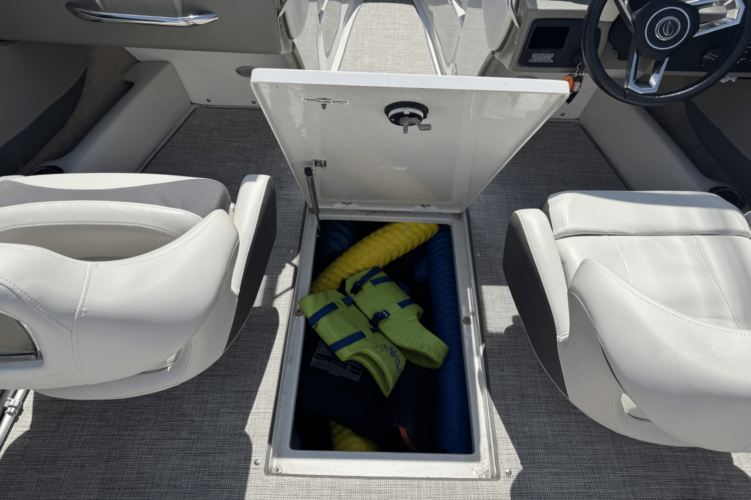 2020 Crownline 215SS Image Thumbnail #20