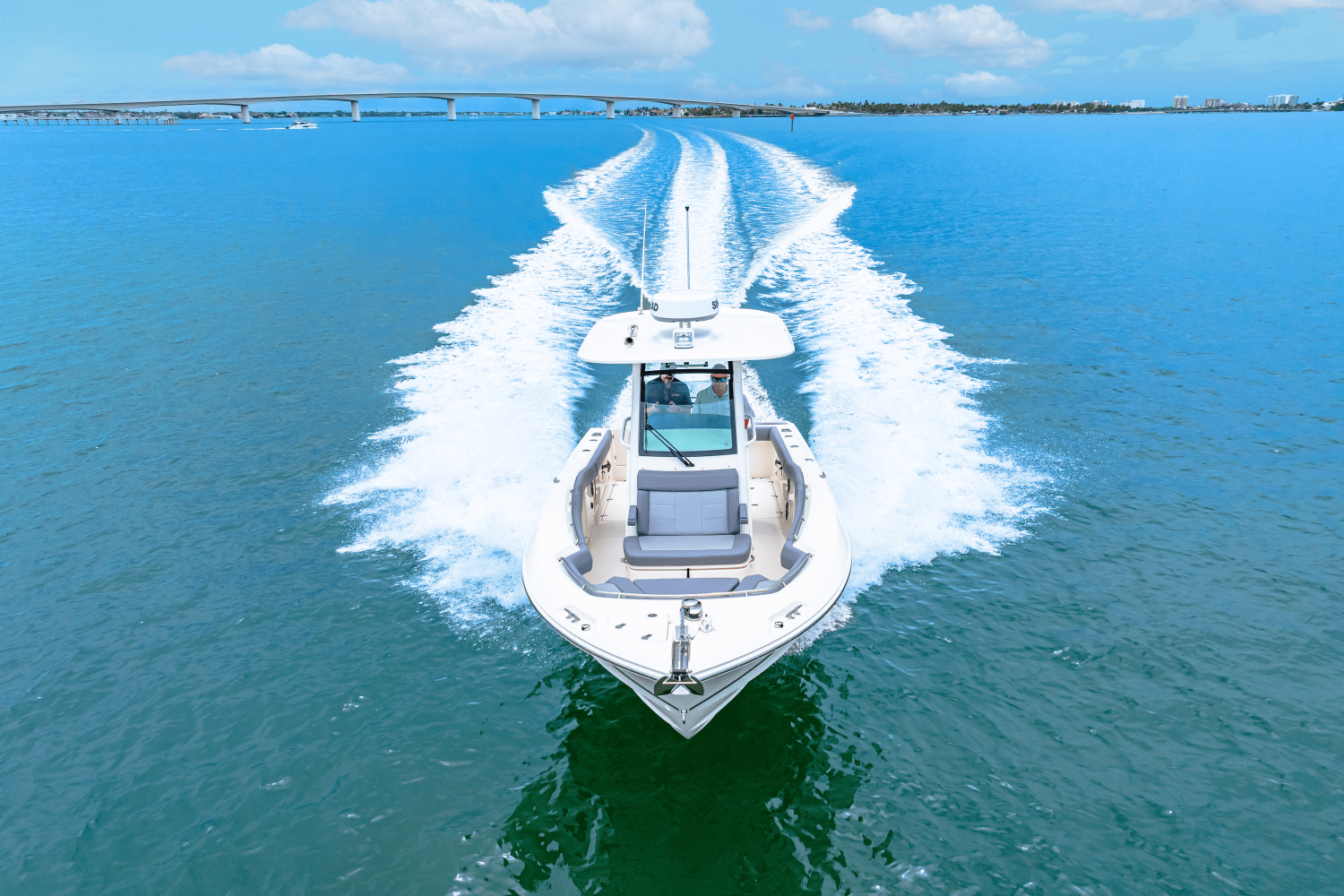 2026 Boston Whaler 250 Outrage Image Thumbnail #15