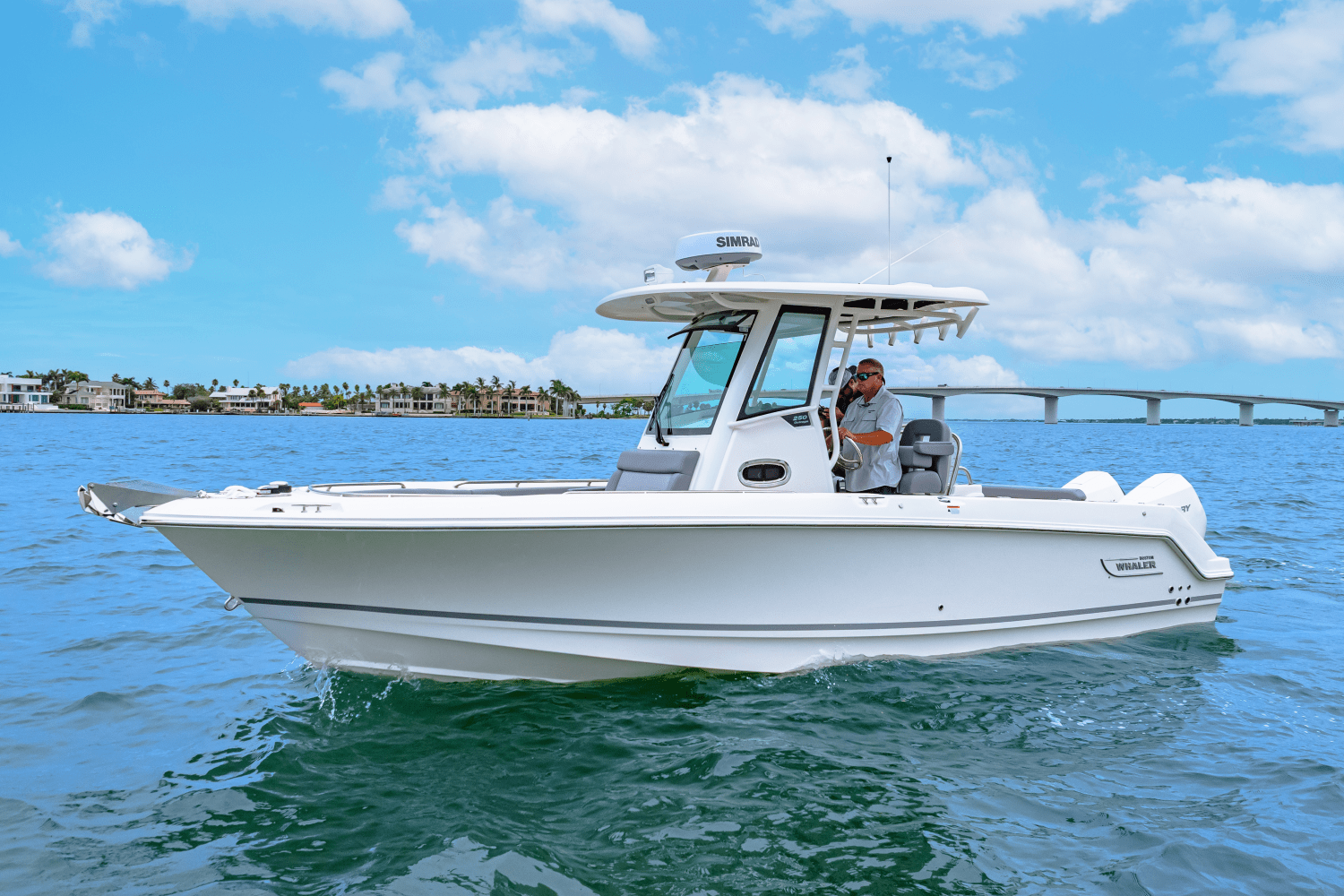 2026 Boston Whaler 250 Outrage Image Thumbnail #1