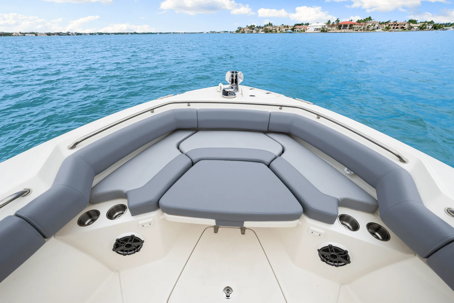 2026 Boston Whaler 250 Outrage Image Thumbnail #32