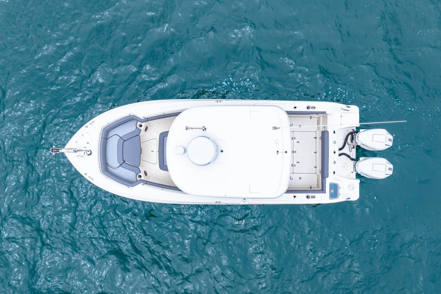 2026 Boston Whaler 250 Outrage Image Thumbnail #11