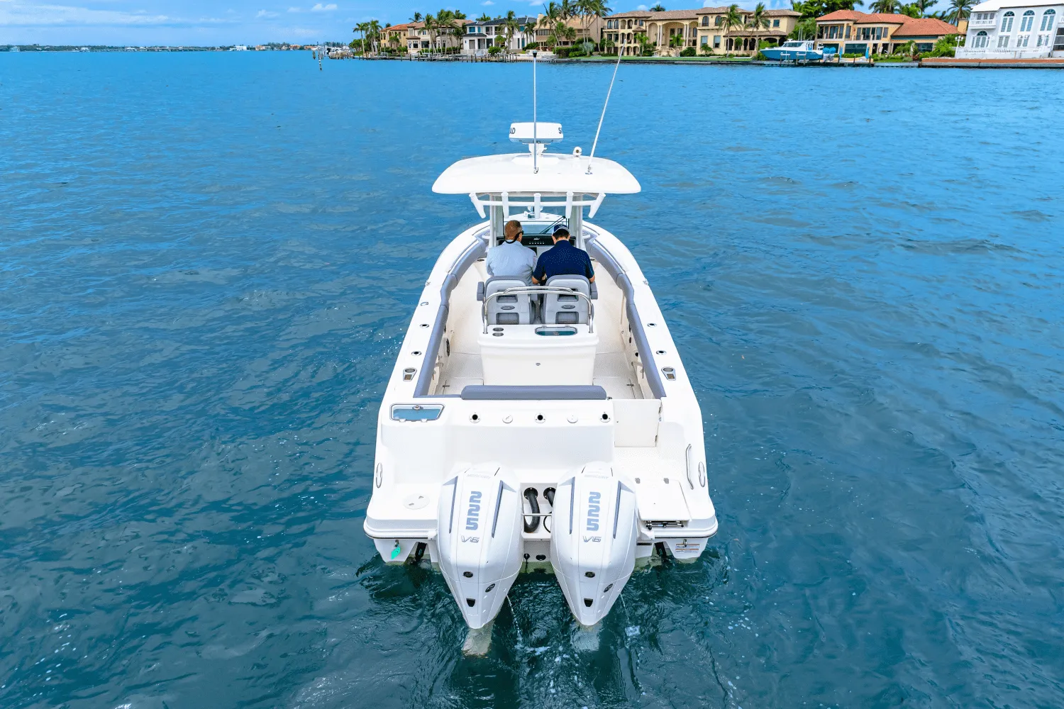 2026 Boston Whaler 250 Outrage Image Thumbnail #9