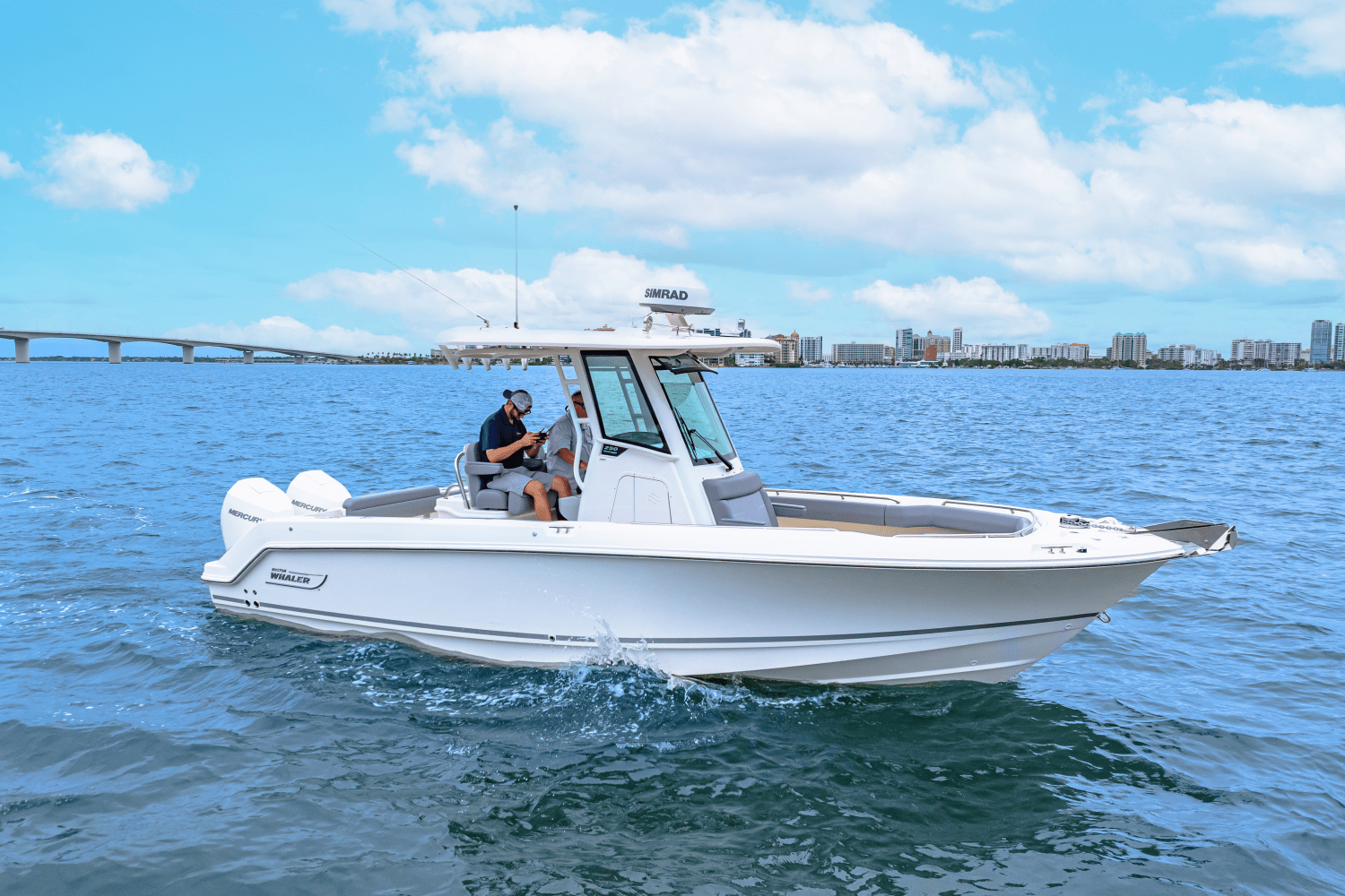 2026 Boston Whaler 250 Outrage Image Thumbnail #5