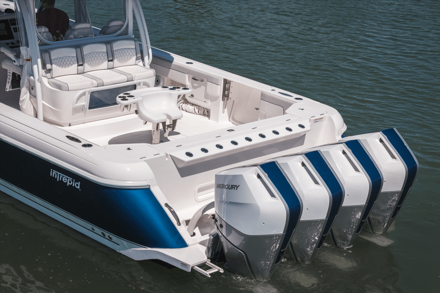 2022 Intrepid 475 PANCEA Image Thumbnail #4