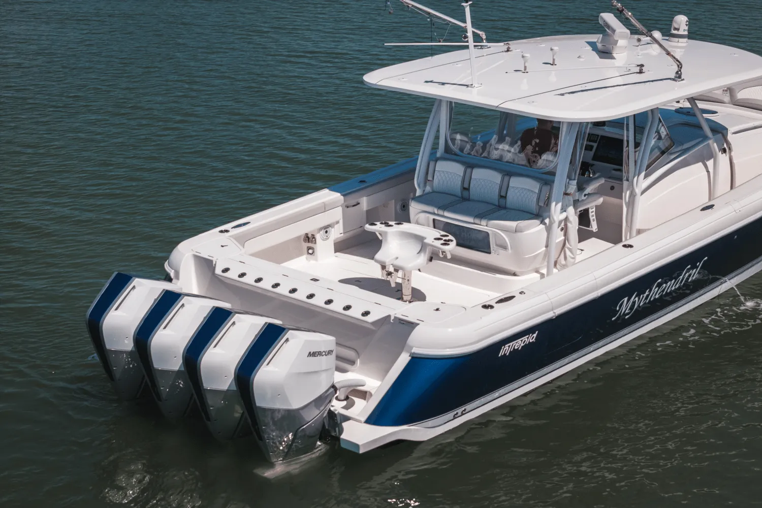 2022 Intrepid 475 PANCEA Image Thumbnail #12