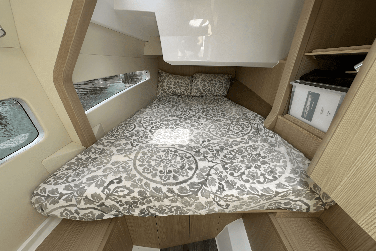 2021 Aquila 32 Image Thumbnail #49