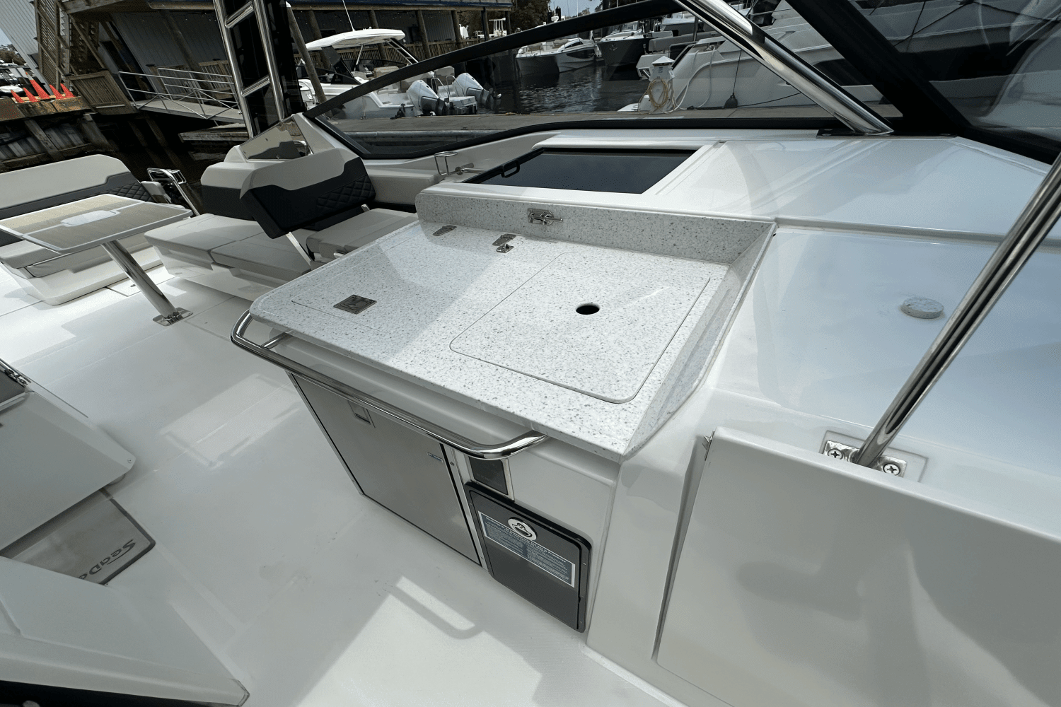 2021 Aquila 32 Image Thumbnail #36