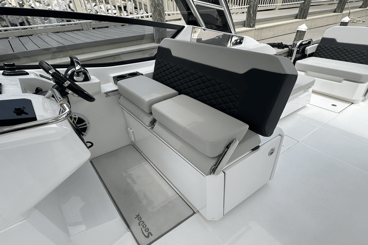 2021 Aquila 32 Image Thumbnail #40